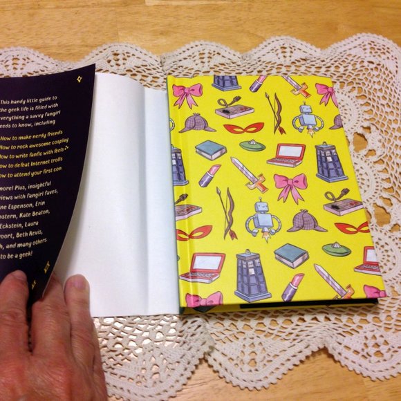 Girl Geeks Guide Fangirl's Guide to the Galaxy - Picture 4 of 8